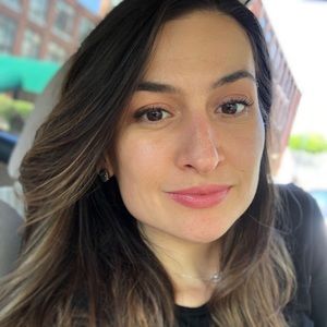 Meet your Posher, Vesela